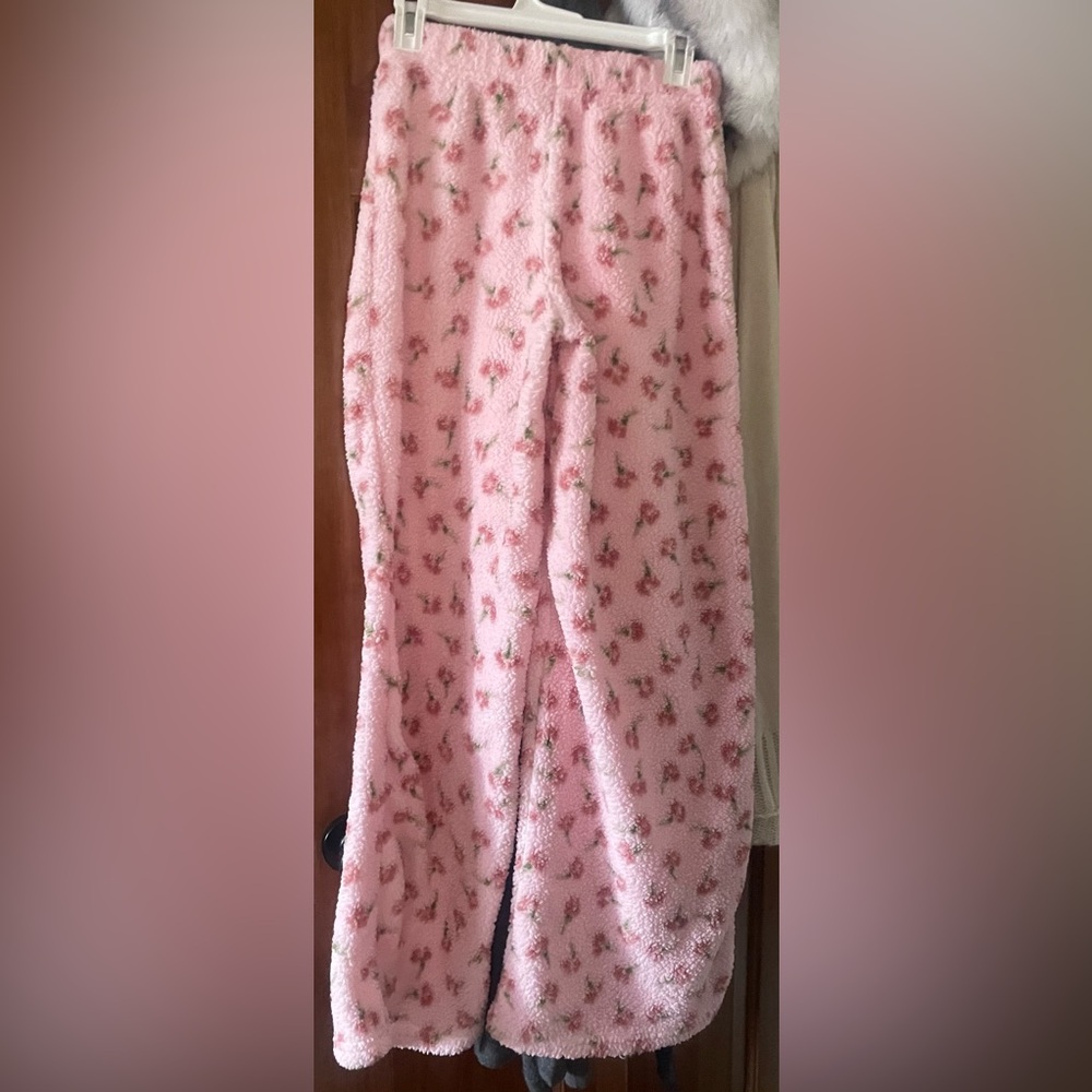 Ruby and Jewell Pink Floral Plush Cozy Pajama Pants - Picture 2 of 9